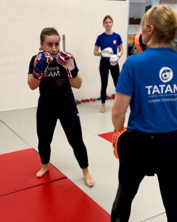 Kickboxen Ladies Only Snapshot Bild