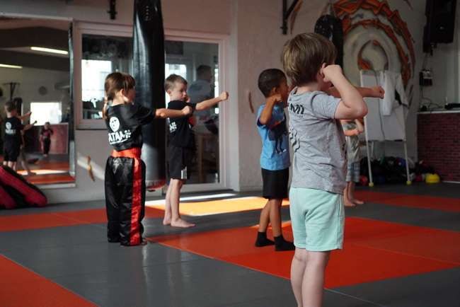 Kickboxen Minis Kurs